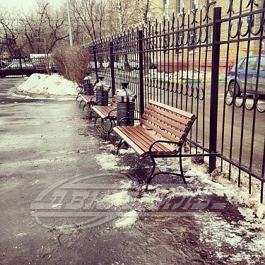 Скамейка стальная «Егант».  �10